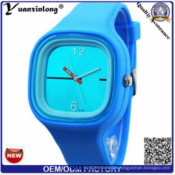 Yxl-982 nueva moda de la marca de fábrica del silicón famoso reloj deportivo reloj de cuarzo casual estilo mujeres vestido reloj jalea reloj para hombres niños señora